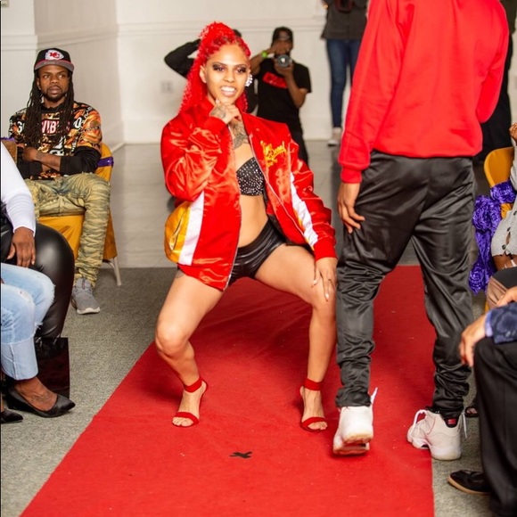 Bomber Jacket DFS - Picture 2 of 3